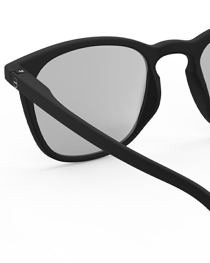 SUN LIGHTCOLOR #EBlack(Light gray lenses)