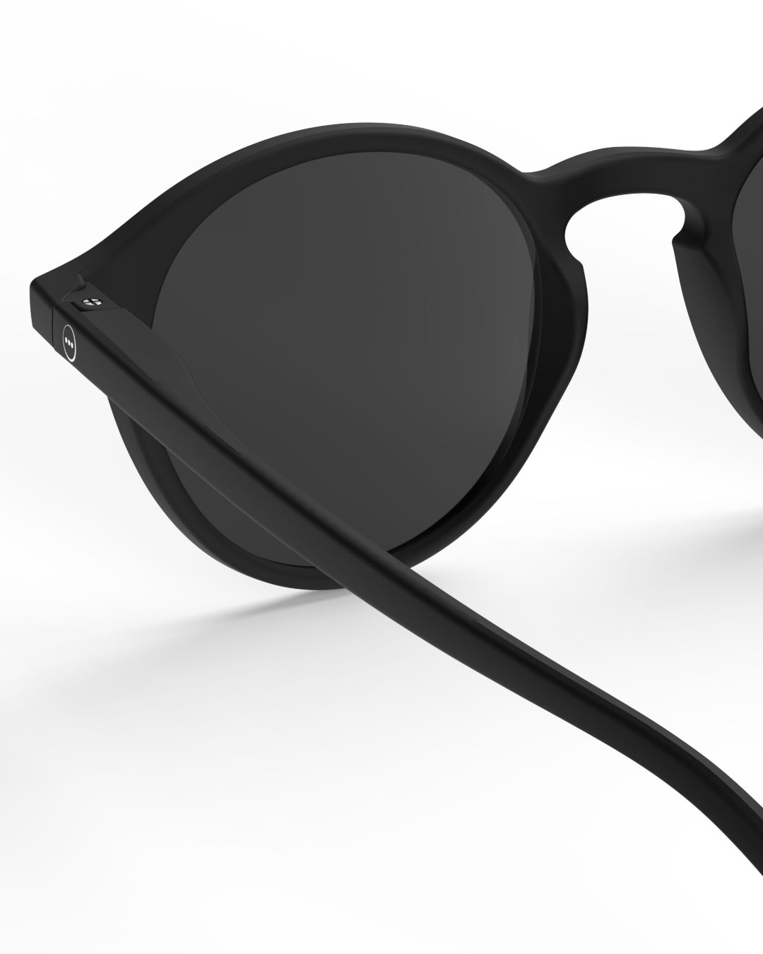 SUN POLARIZED #DBlack | IZIPIZI ONLINE STORE