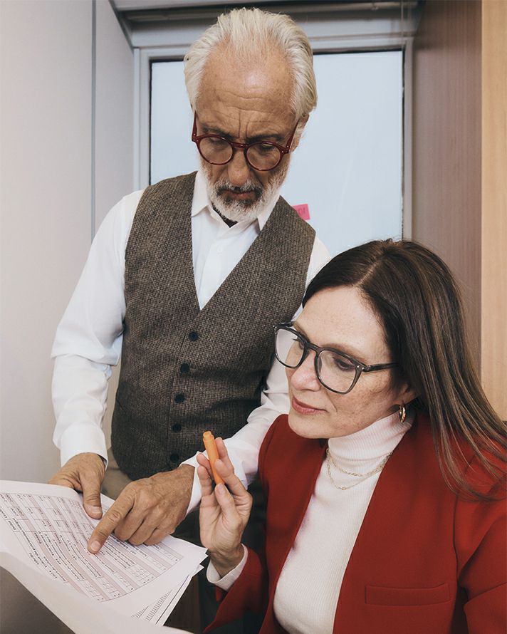 OFFICE PLAYGROUNDREADING #EElectronic Gray