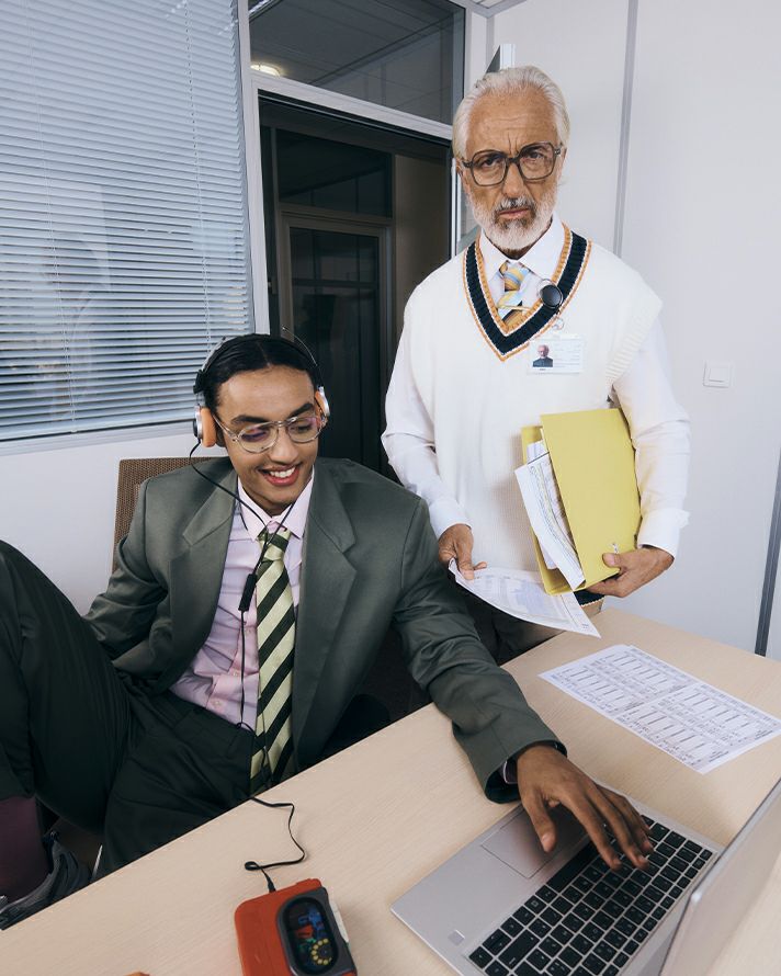 OFFICE PLAYGROUNDREADING OFFICEElectronic Gray