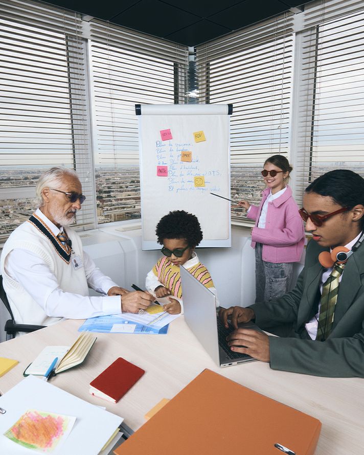 OFFICE PLAYGROUNDSUN #CRed Tape