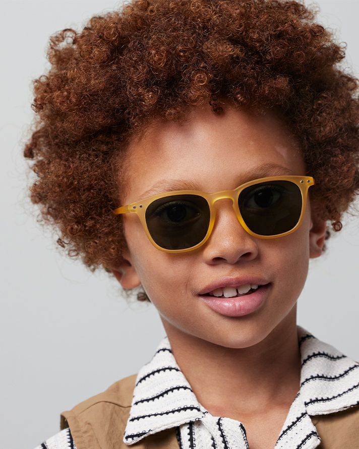 JUNIOR SUN＃eyellow honey(green lenses)