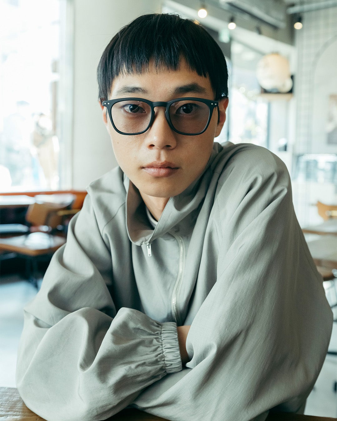 SUN LIGHT ADAPTIVE #EGloss Gray