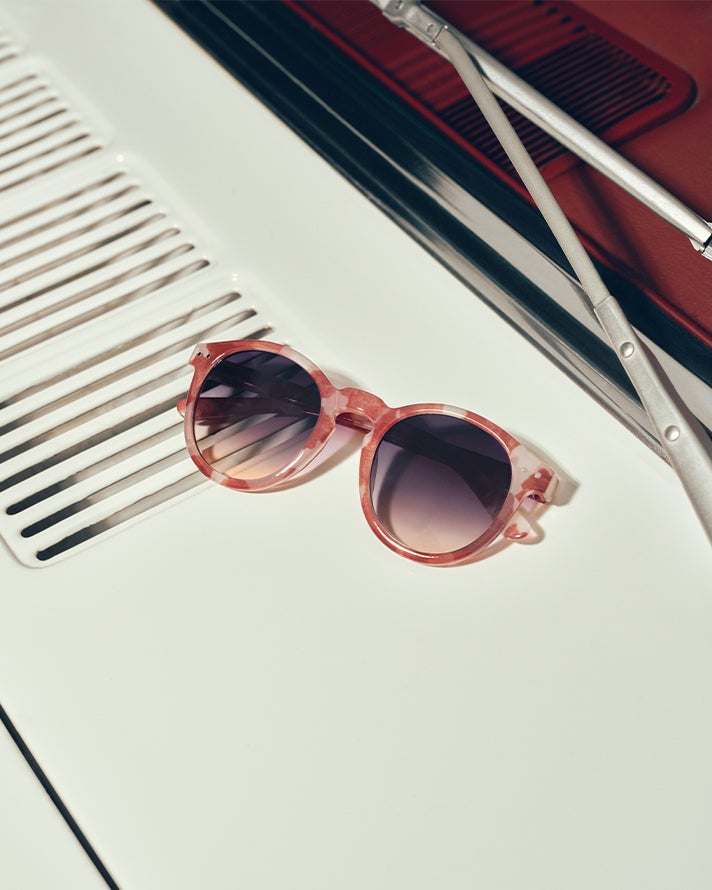 CROSSROADSSUN #MWild Hooves